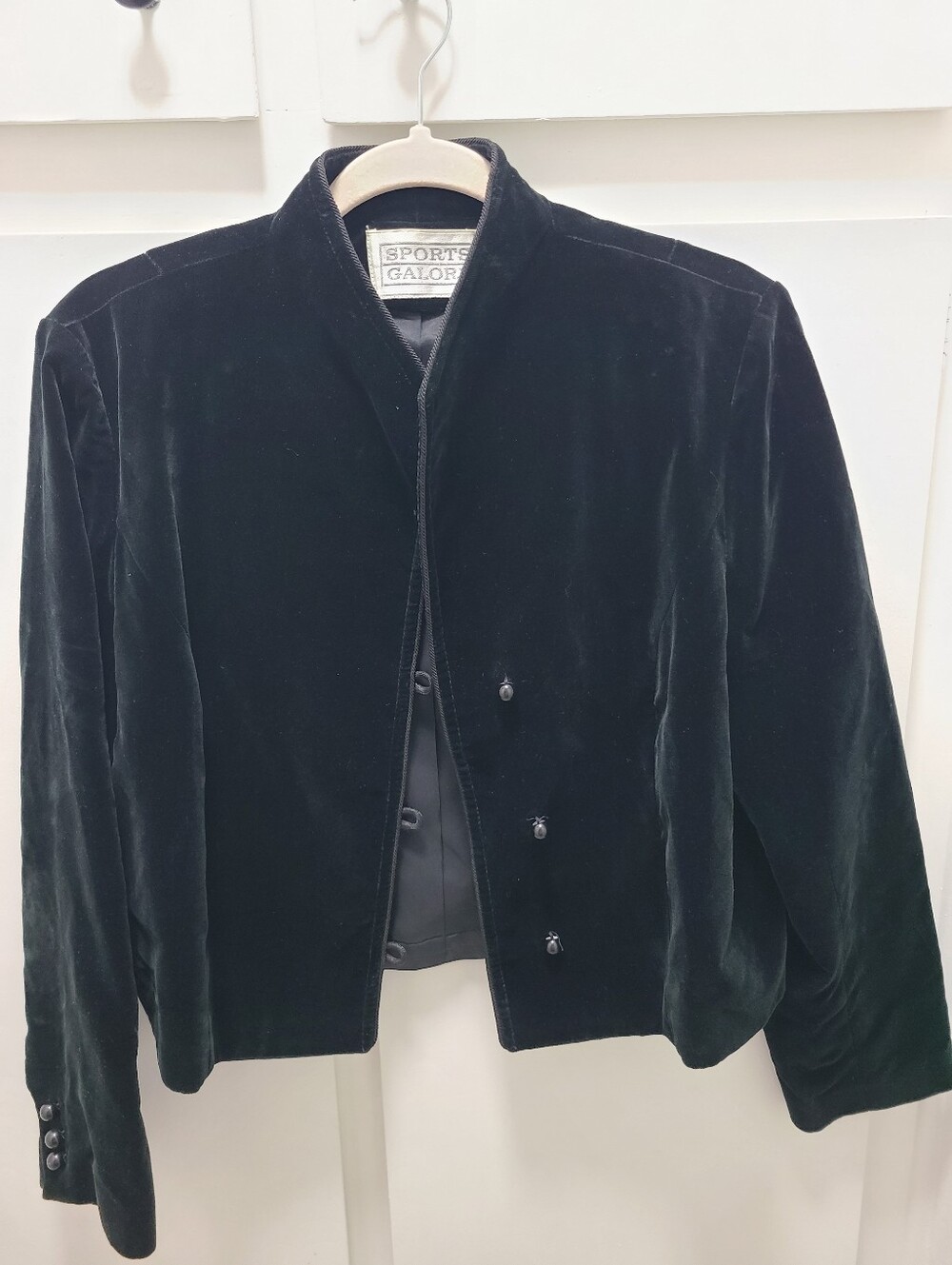 Vintage 80s Sports Galore Black Velvet Crop Jacket Mandarin Collar Goth 16 -M/L